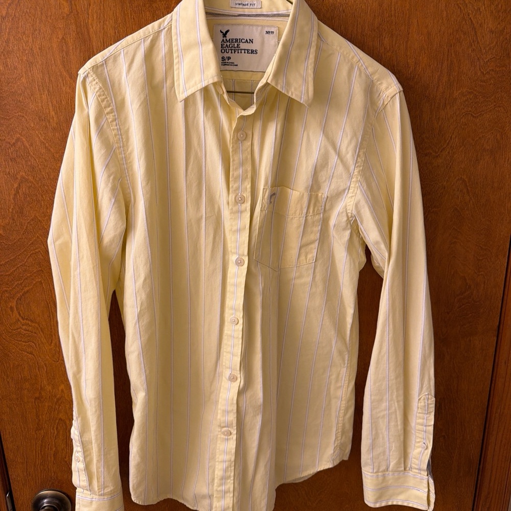 American Eagle Outfitters Men's Shirt in Yellow and White Stripes